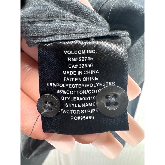 Volcom Mens Button Shirt XL Charcoal X Factor Striped Classic Skater Streetwear - Picture 6 of 12